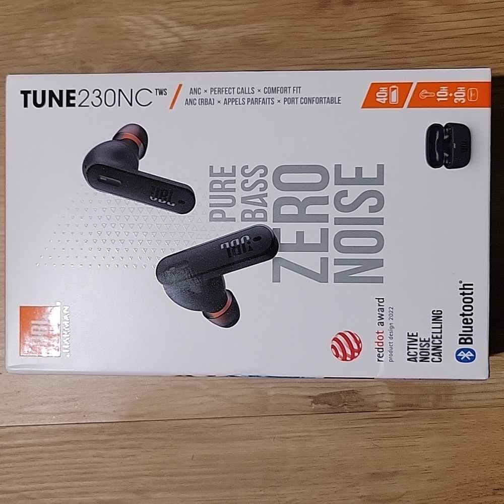 NIB- JBL Tune 230NC TWS true wireless noise cancelling earbuds